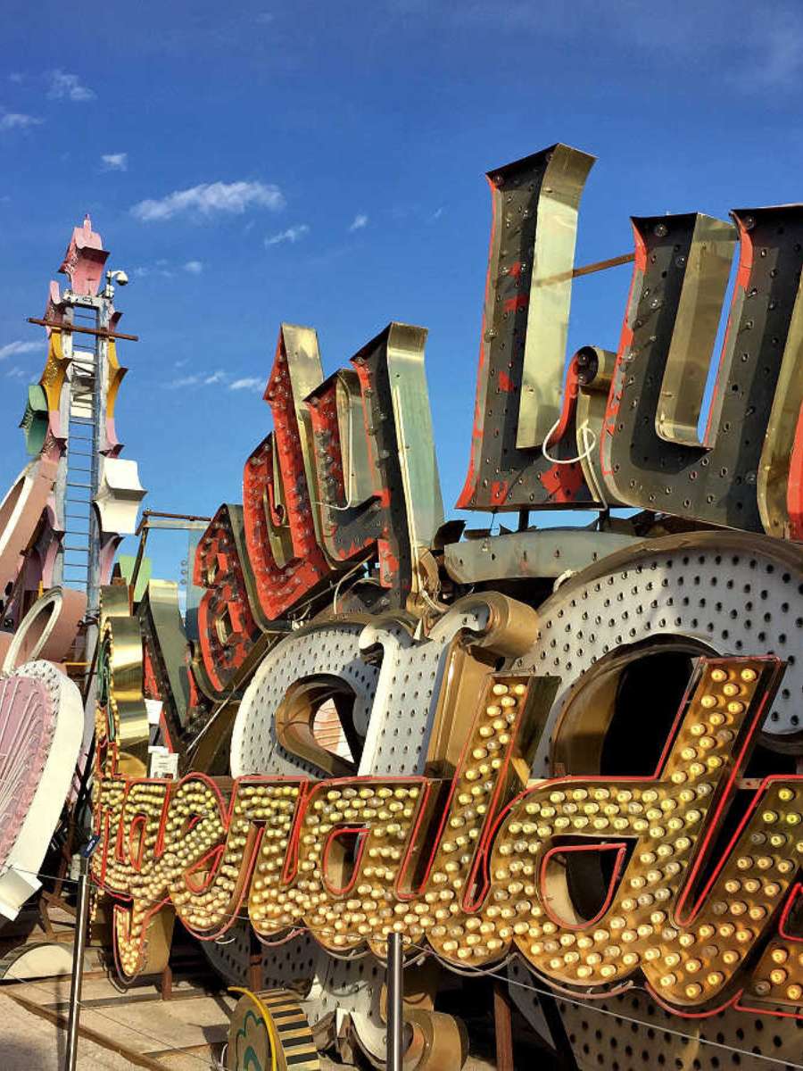 16 Wonderful Things to Do in Vegas During the Day