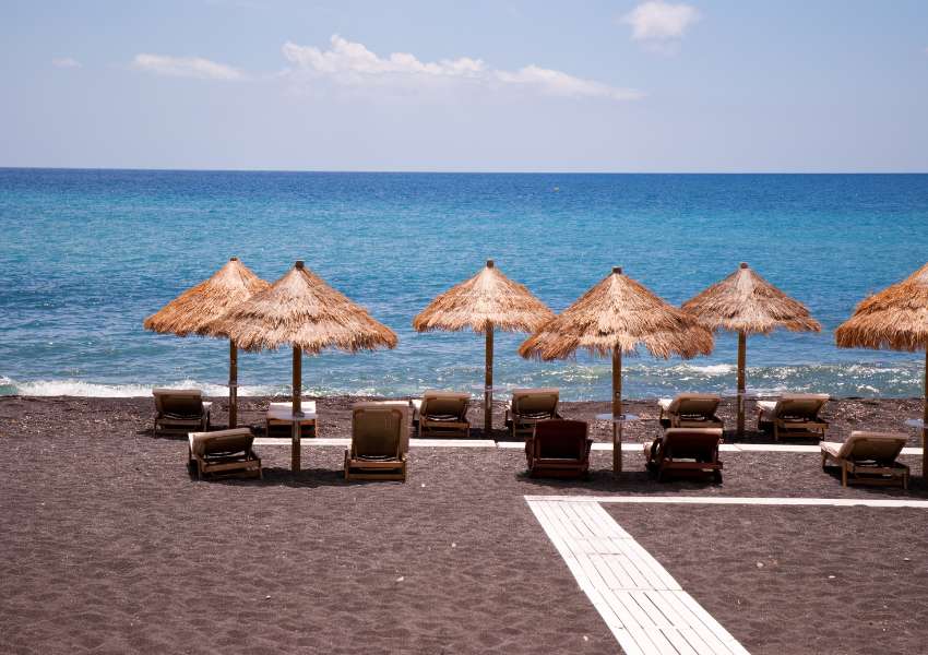 black beach santorini