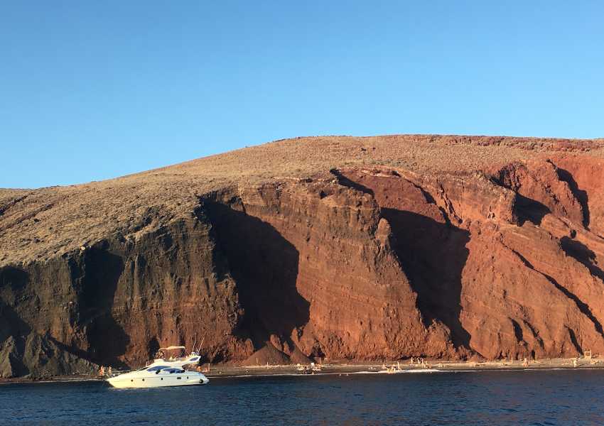 red beach santorini