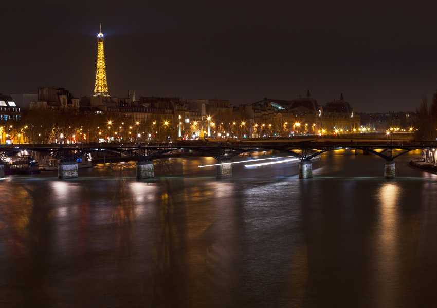 Romantic and unforgettable summer nights in Paris