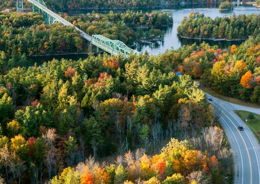 Ontario Fall Getaways: The Best Places to See Fall Foliage in Ontario