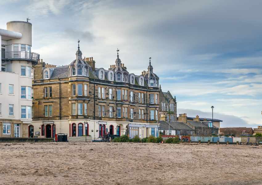 Solo Trip to Edinburgh