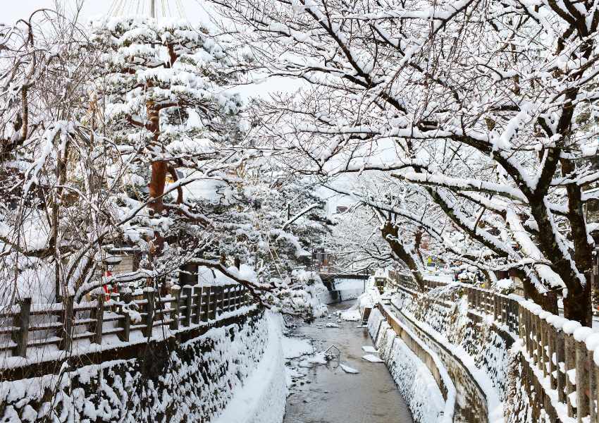 japan winter itinerary
