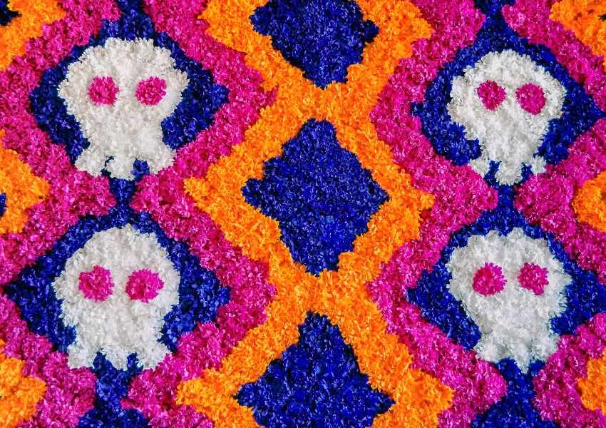 Day of The Dead: The interesting meanings behind different colours