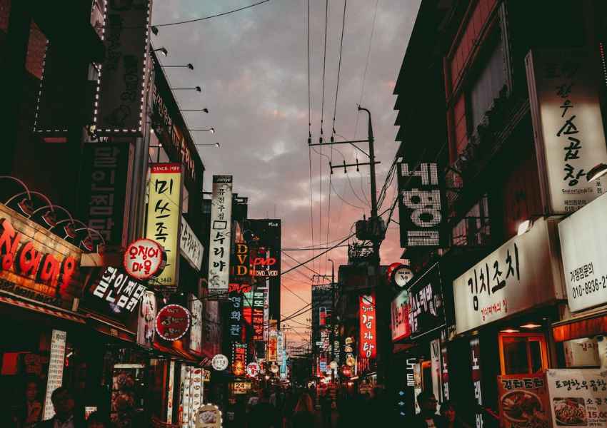 Can you fly a drone in Seoul