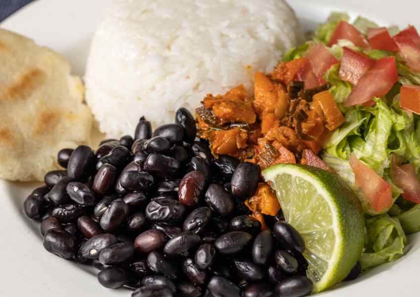 Costa Rican Cuisine: A Culinary Journey through Tico Tastes