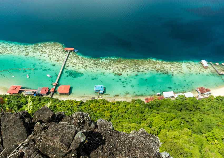 best things to do in borneo
