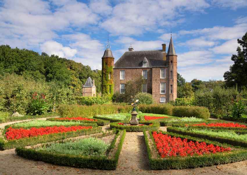 castles near amsterdam