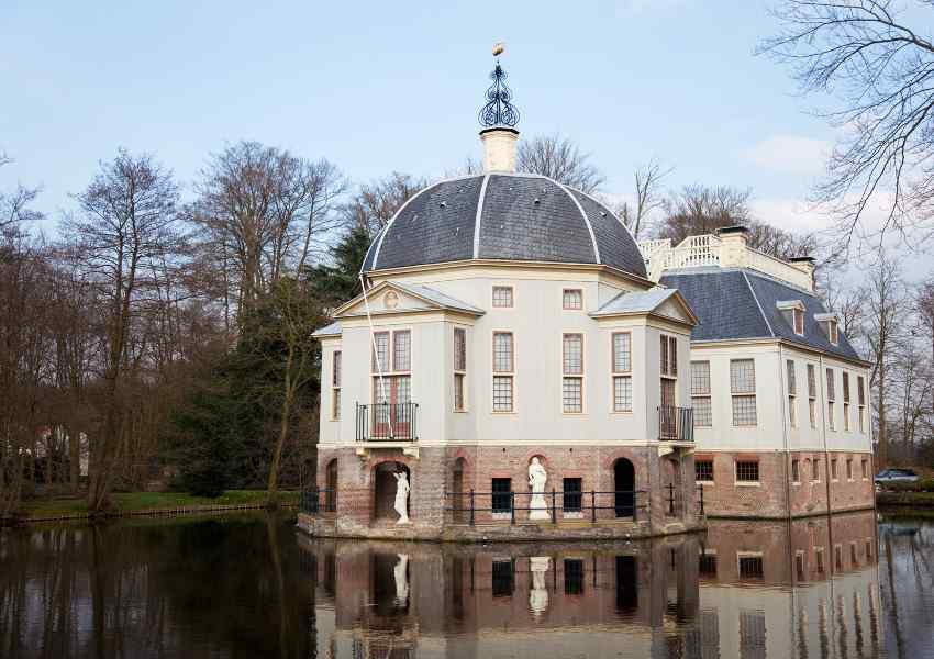 castles near amsterdam