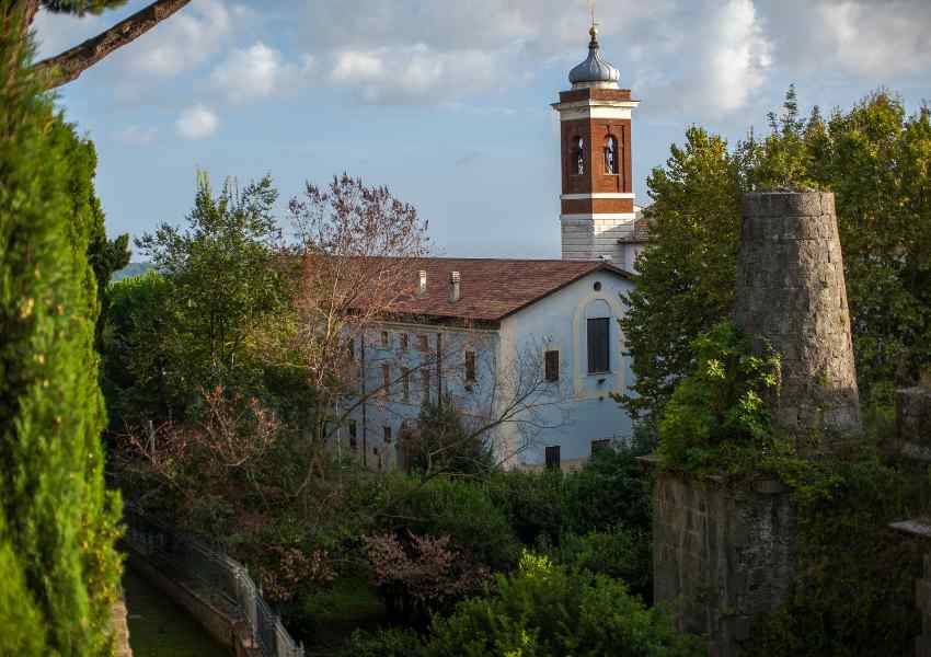 unusual day trips from rome
